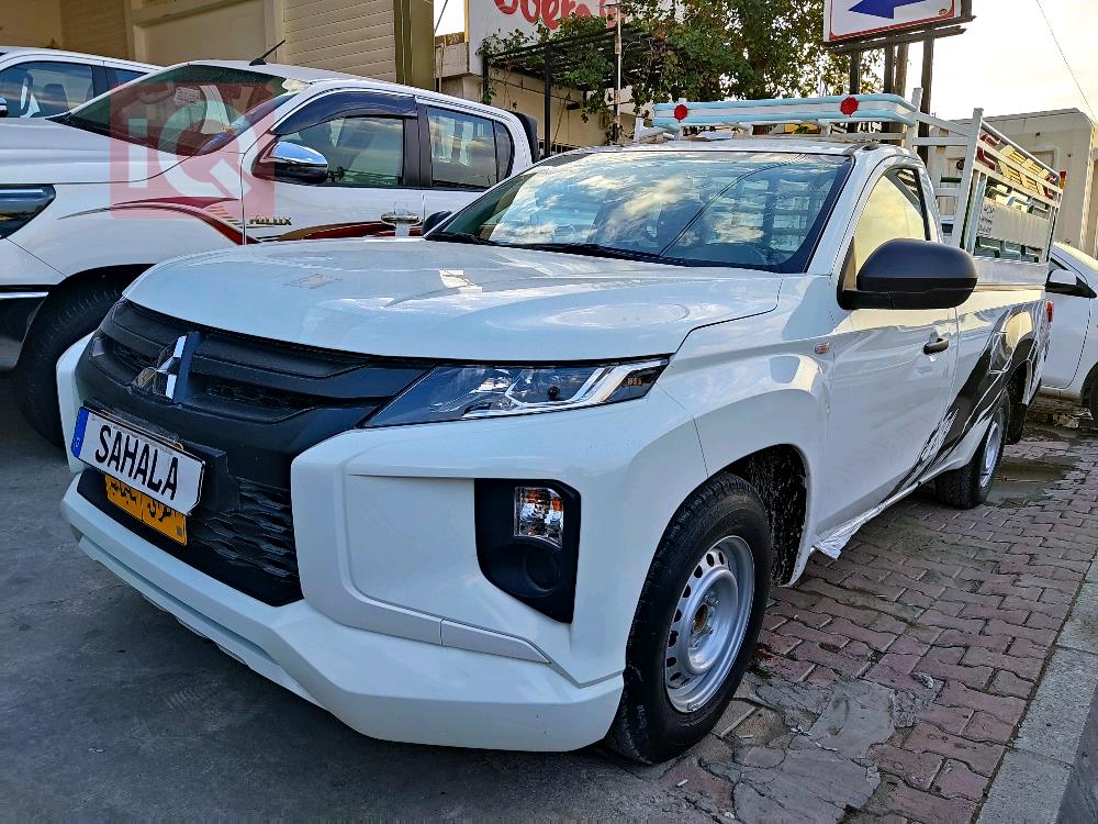Mitsubishi L200